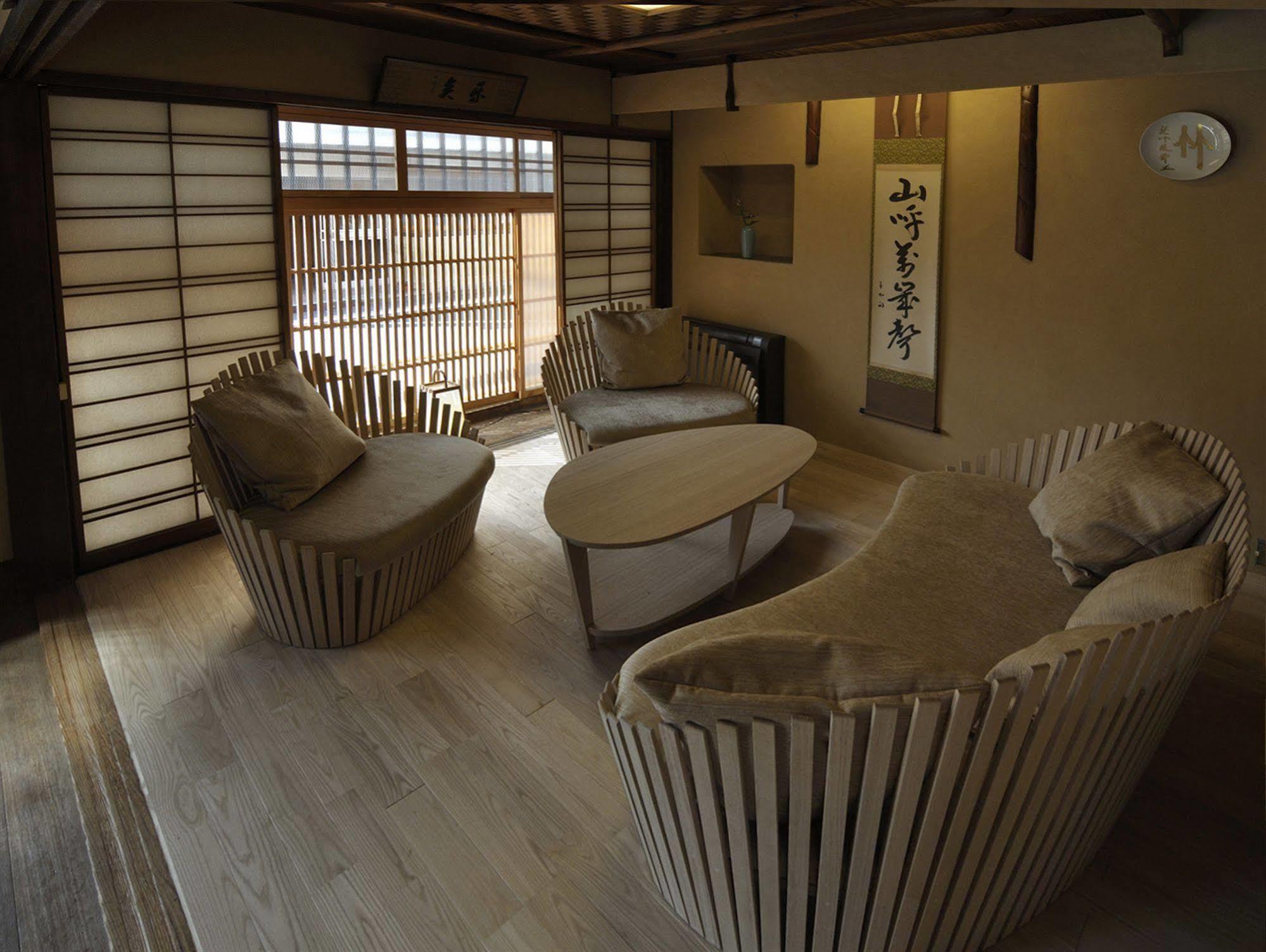 提供京都料理izyasu的传统京都酒店 - 原井筒安旅馆 4* 京都